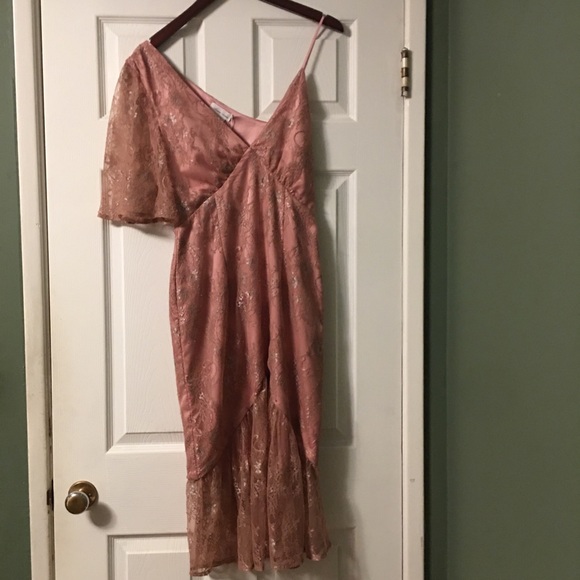 Lovers + Friends Elora Midi Dress in Metallic Rose - Picture 5 of 16
